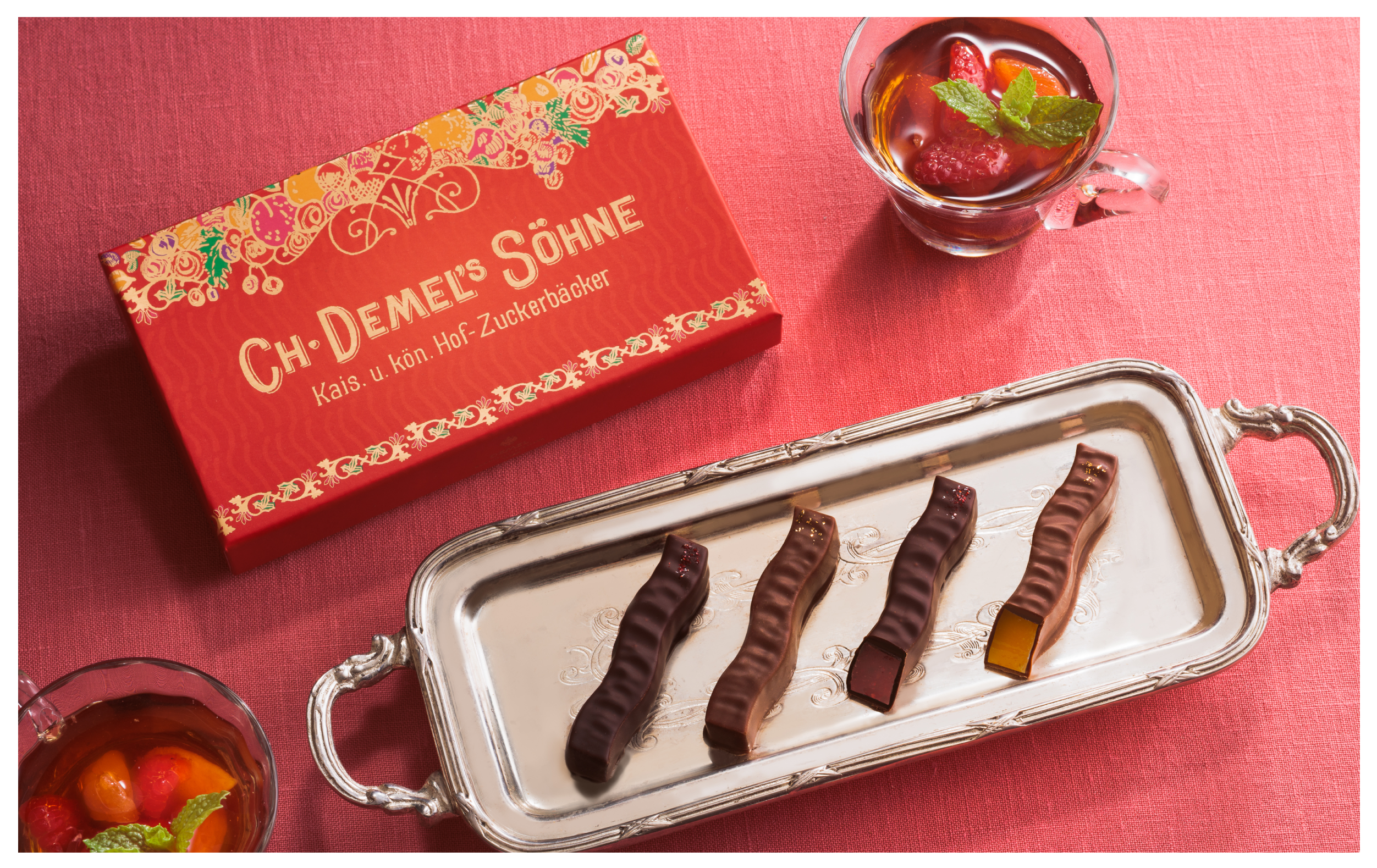 デメル バレンタイン フルフトミットショコラーデ