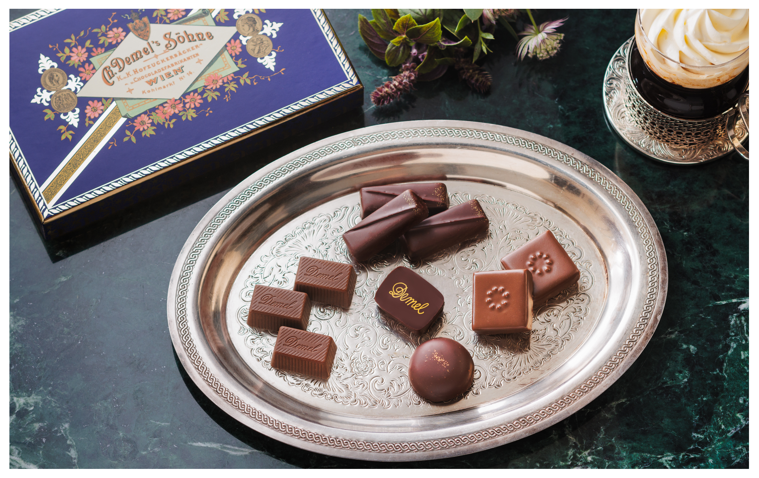 デメル バレンタイン プラリネアソートチョコ